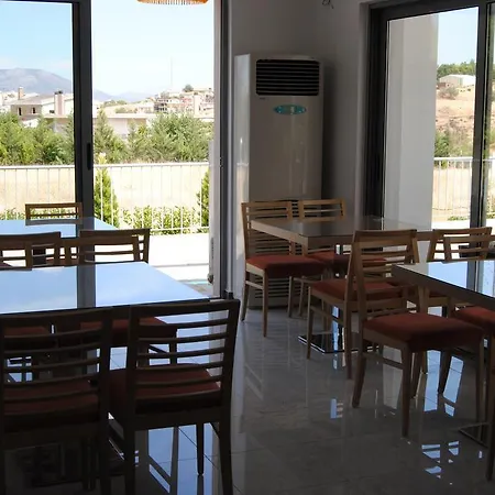 Philoxenia Hotel